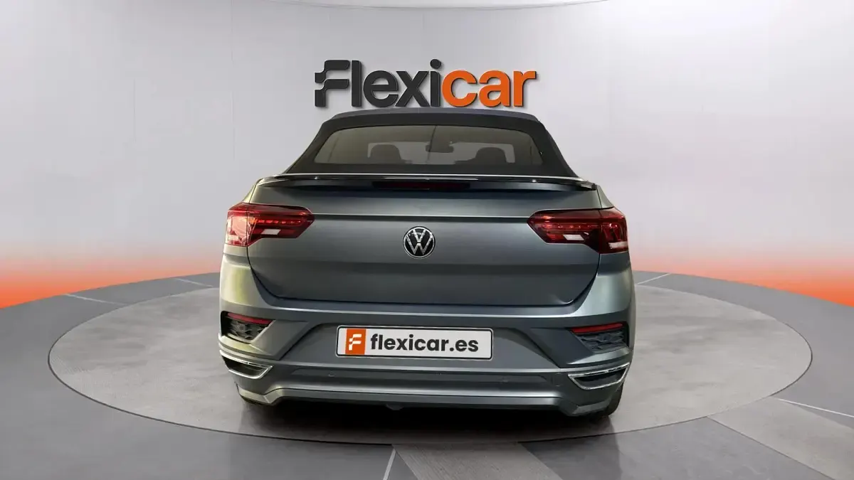 Usado VW T-Roc Cabriolet 150 CV (110 kW) 2020 Gris Descapotable