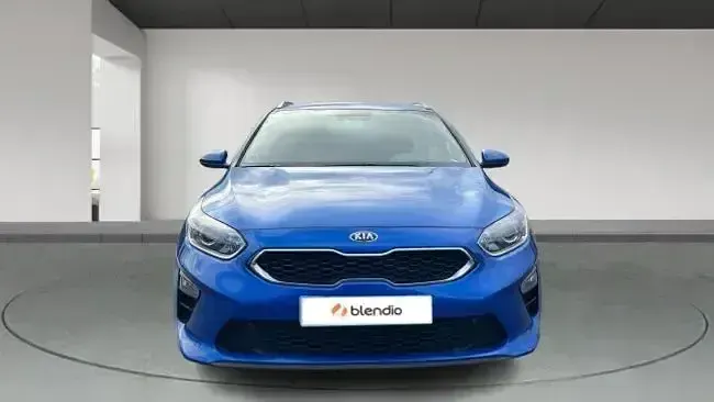 Usado Kia Ceed 136 CV (100 kW) 2022 Azul Utilitario