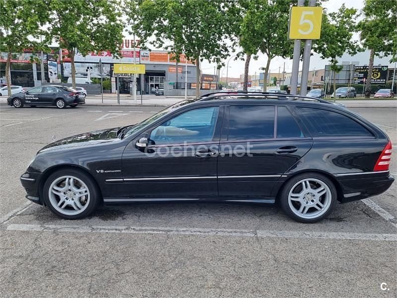 Usado Mercedes C32 AMG AMG 354 CV (260 kW) 2003 Negro Familiar