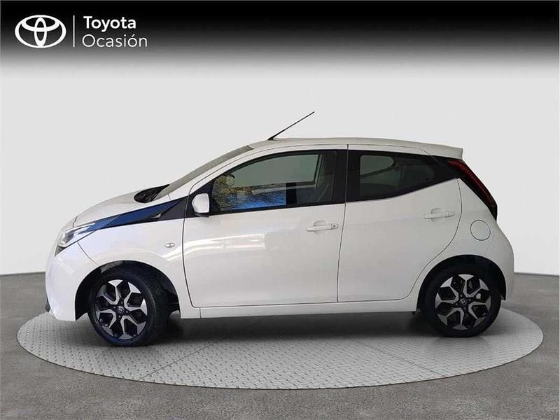 Usado Toyota Aygo X-play 72 CV (52 kW) 2018 Utilitario