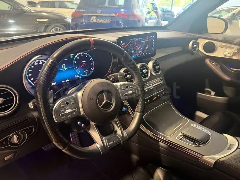 Usado Mercedes GLC43 AMG 390 CV (286 kW) 2022 Gris / plata SUV