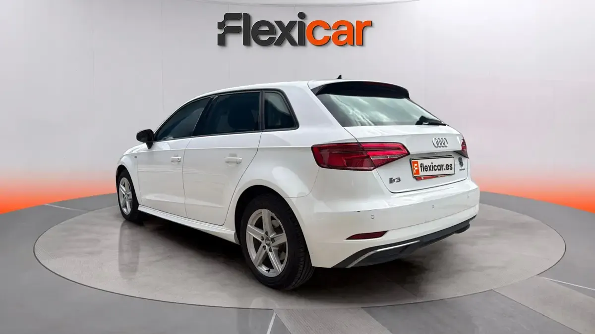Usado Audi A3 Premium 204 CV (150 kW) 2020 Blanco Berlina