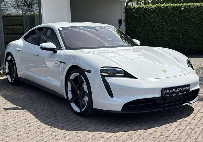 Usado Porsche Taycan 4S 389 kW (530 CV) 2021 Blanco Berlina
