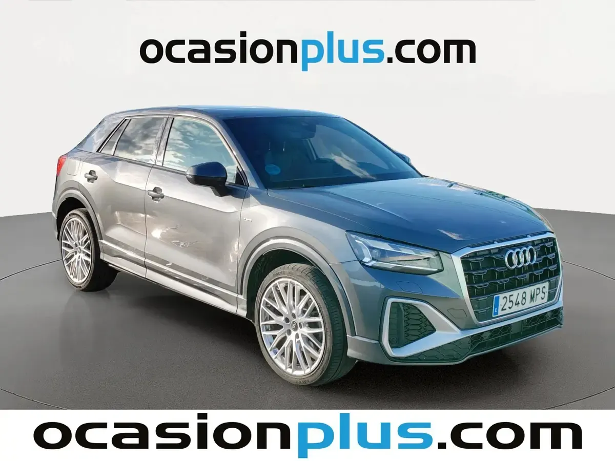Używany Audi Q2 S-Line 150 KM (110 kW) 2024 Szary SUV