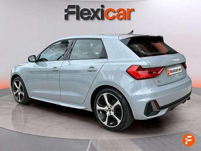 Usado Audi A1 Sportback 95 CV (69 kW) 2023 Gris Utilitario