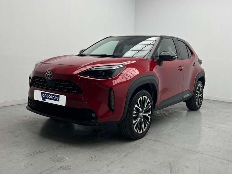 Usado Toyota Yaris Cross Style 116 CV (85 kW) 2022 Rojo SUV