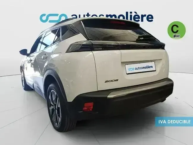 Usado Peugeot 2008 Allure 100 CV (73 kW) 2024 Blanco SUV