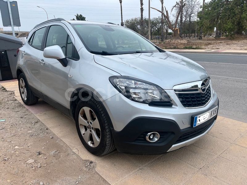 Gris / plata Usado 2015 Opel Mokka Excellence SUV | 11.500 € (Un poco caro) - Imagen 1/4