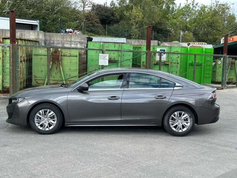 Usado Peugeot 508 Business-Line 131 CV (96 kW) 2020 Gris Berlina