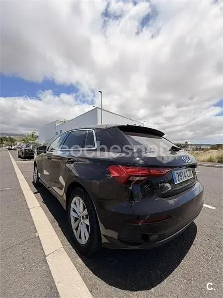 Usado Audi A3 Advanced Plus 110 CV (80 kW) 2022 Negro Berlina
