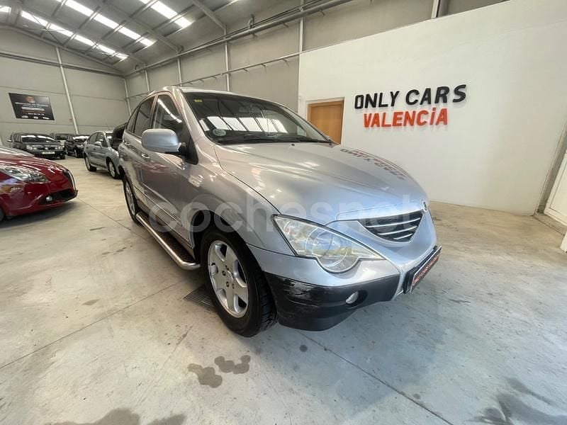Gris / plata Usado 2007 Ssangyong (KGM) Actyon SUV | 4990 € - Imagen 1/4