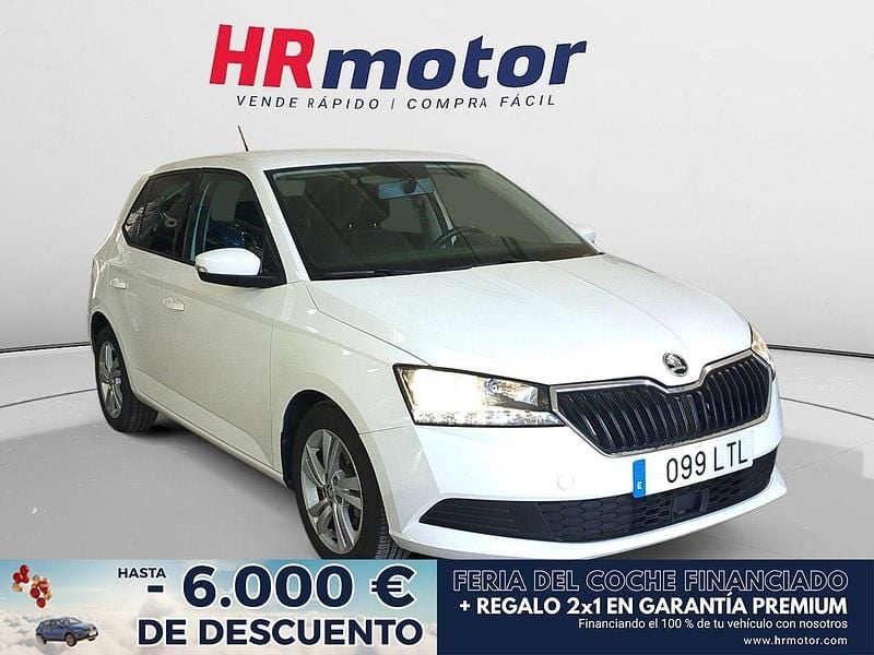 Blanco Usado 2021 Skoda Fabia Ambition Utilitario | 14.510 € (Precio justo) - Imagen 1/4