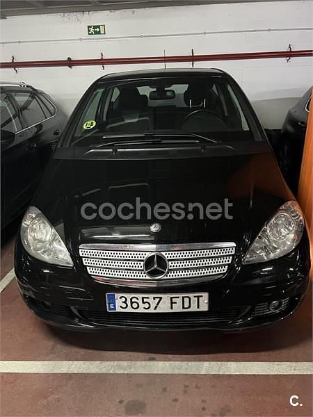 Negro Usado 2006 Mercedes A180 Berlina | 5500 € (Precio justo) - Imagen 1/2