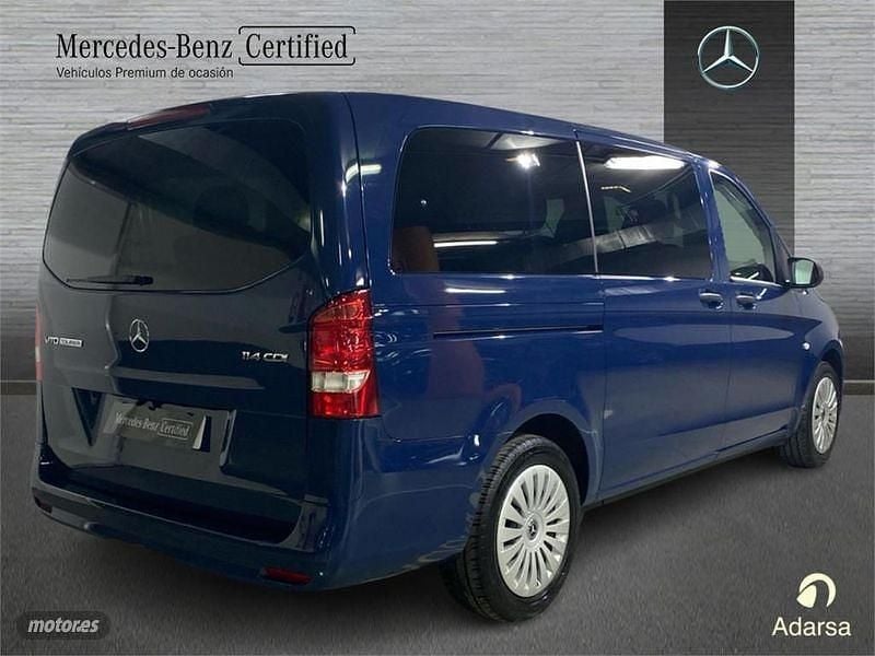 Usado Mercedes Vito 136 CV (100 kW) 2024 Azul Van
