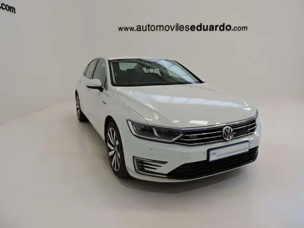 Usado VW Passat GTE 218 CV (160 kW) 2017 Blanco Berlina