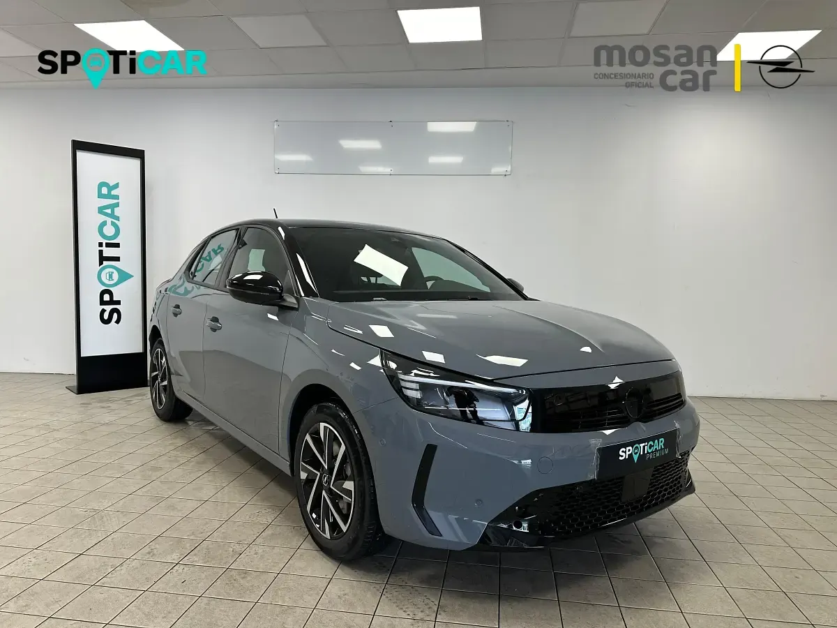 Nuevo Opel Corsa 100 CV (73 kW) 2026 Gris Utilitario