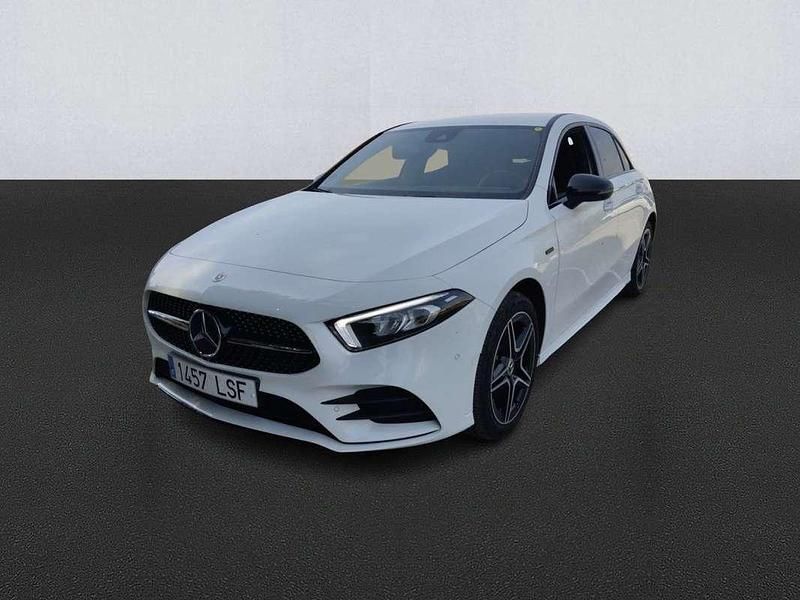 Blanco Usado 2021 Mercedes A250 Utilitario | 28.000 € (Precio justo) - Imagen 1/4