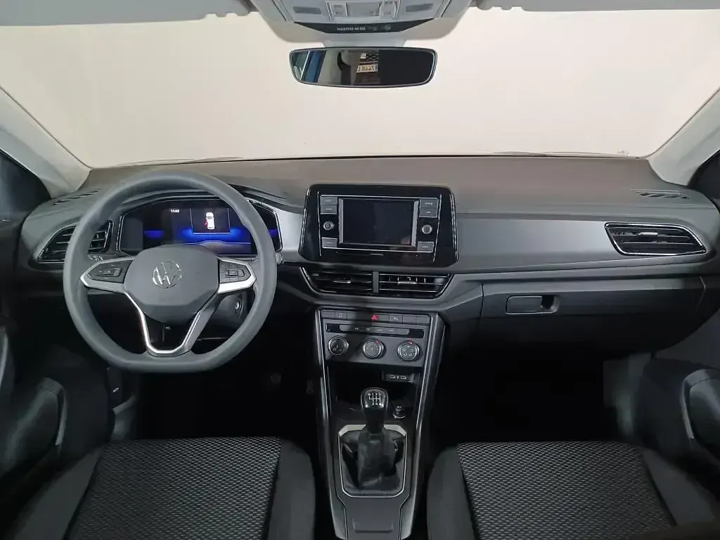 Usado VW T-Roc 110 CV (80 kW) 2023 Azul SUV