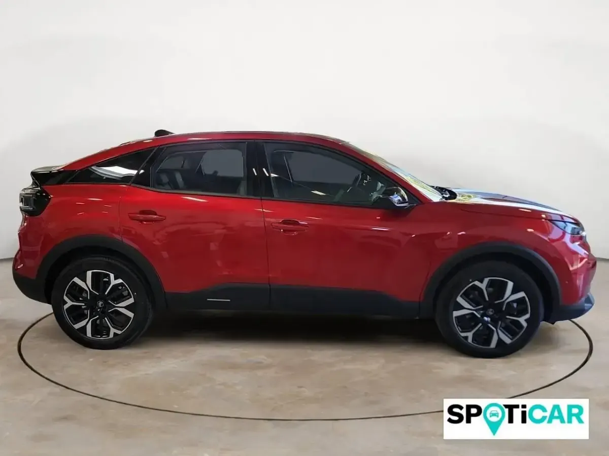 Nuevo Citroën C4 Business Class 145 CV (106 kW) 2026 Rojo SUV