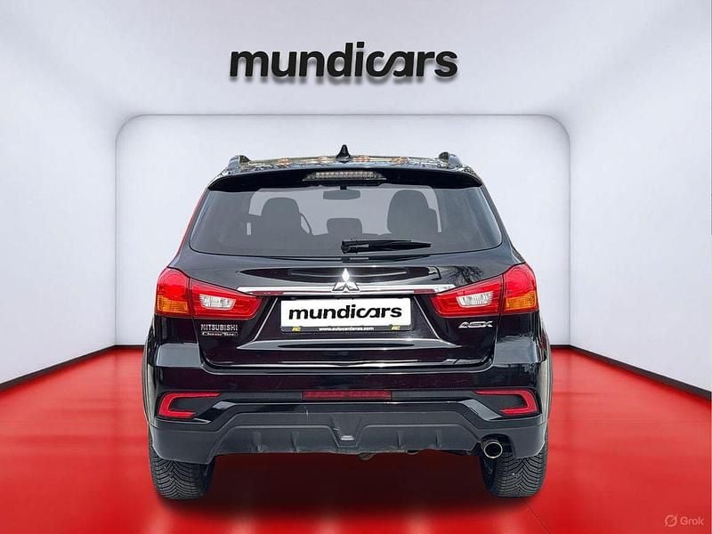 Usado Mitsubishi ASX Motion 117 CV (86 kW) 2019 Negro SUV