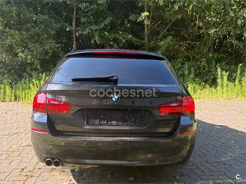 Usado BMW 520 190 CV (139 kW) 2017 Gris / plata Familiar