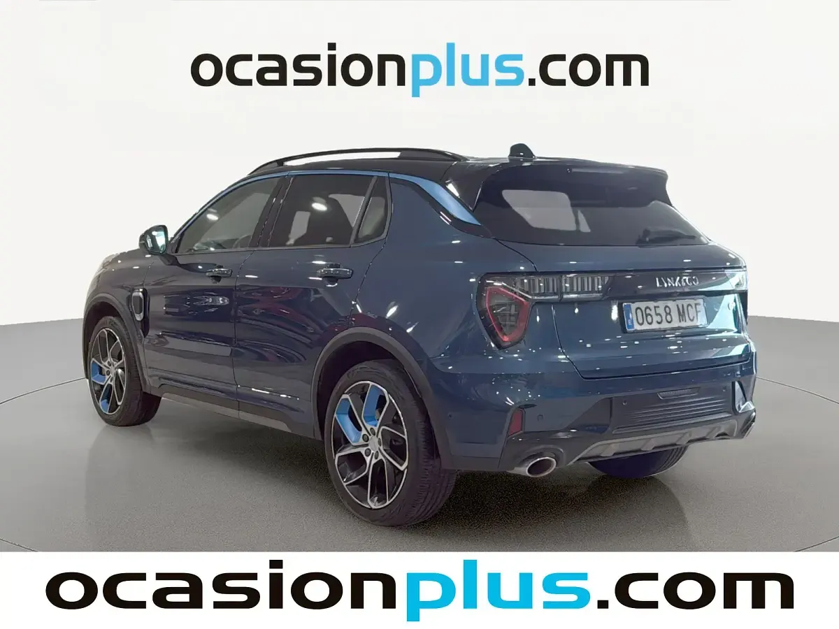Usado Lynk & Co 01 261 CV (191 kW) 2022 Negro SUV