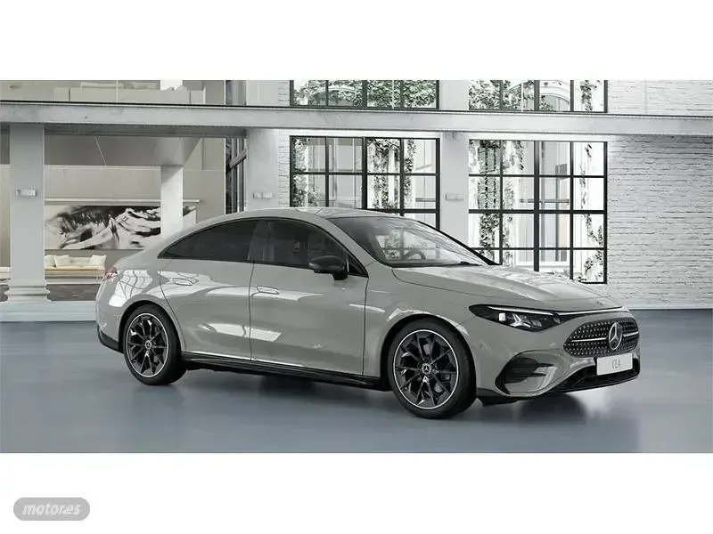 Usado Mercedes CLA220 190 CV (139 kW) 2026 Gris Berlina