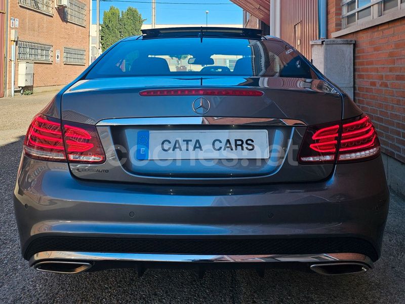 Usado Mercedes E350 258 CV (189 kW) 2016 Gris / plata Coupe