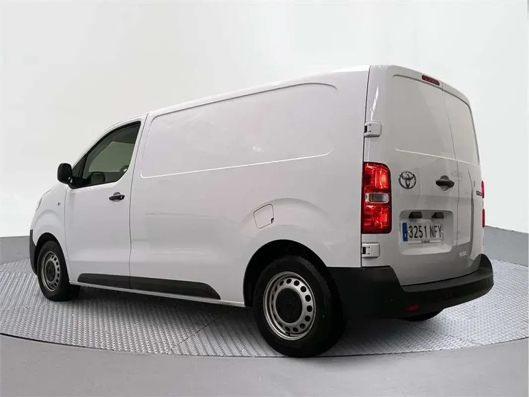 Usado Toyota Proace 120 CV (88 kW) 2025 Monovolumen