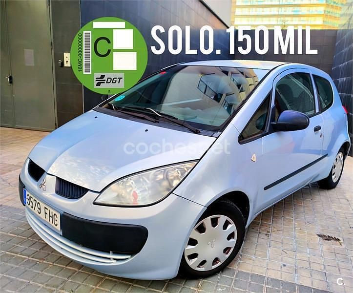 Usado Mitsubishi Colt Invite 75 CV (55 kW) 2006 Azul Berlina