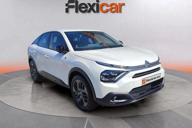 Blanco Usado 2023 Citroën e-C4 Berlina | 17.990 € (Precio justo) - Imagen 1/4