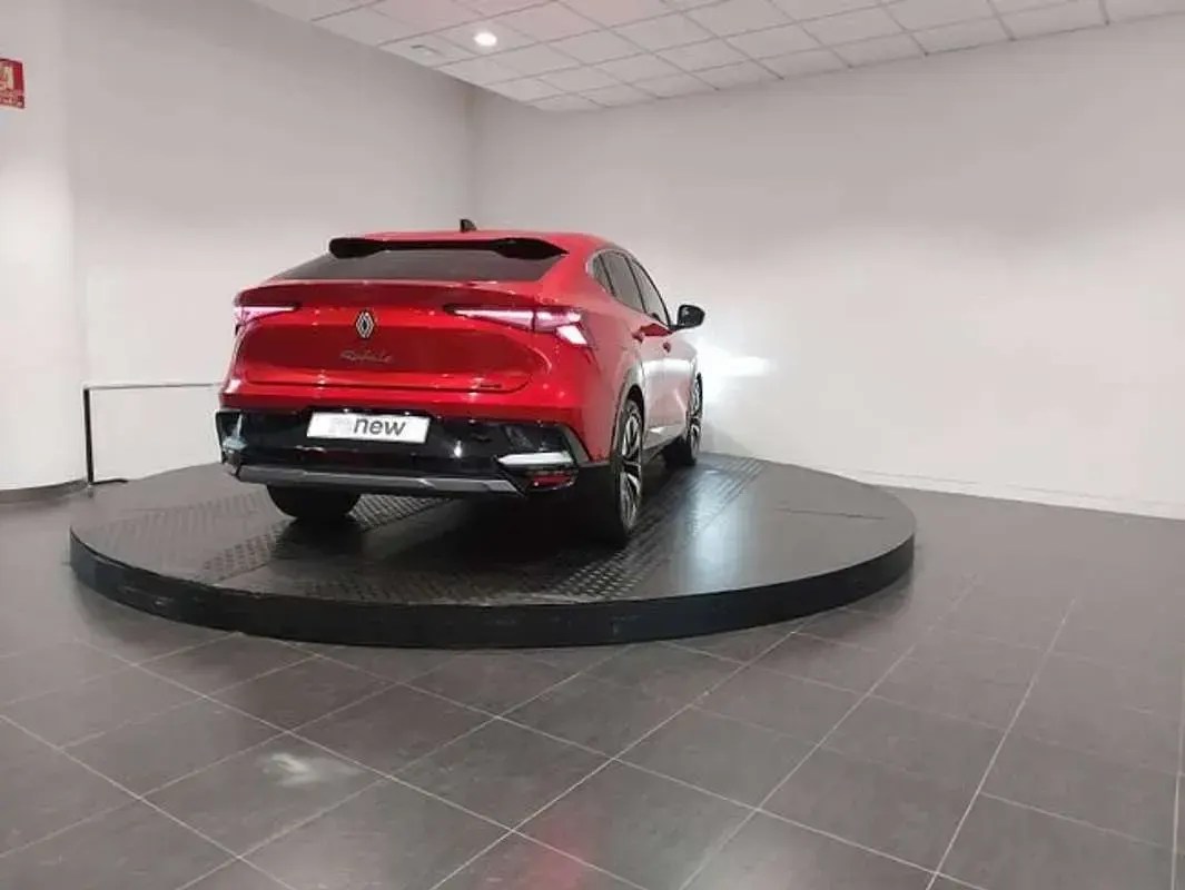 Usado Renault Rafale Techno 131 CV (96 kW) 2025 Rojo SUV