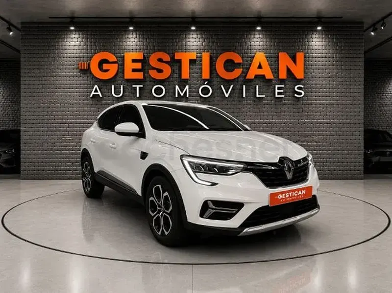 Usado Renault Arkana Intens 141 CV (103 kW) 2023 Blanco SUV