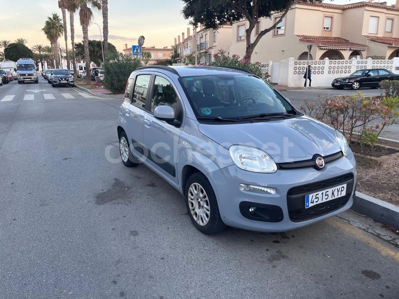 Usado Fiat Panda Lounge 69 CV (50 kW) 2019 Gris / plata Utilitario
