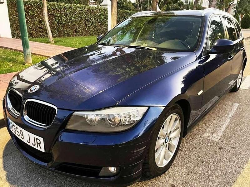 Usado BMW 320 Efficient Dynamics 163 CV (119 kW) 2012 Azul Familiar