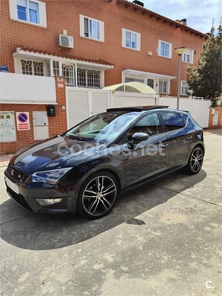Usado Seat Leon FR 150 CV (110 kW) 2016 Negro Berlina