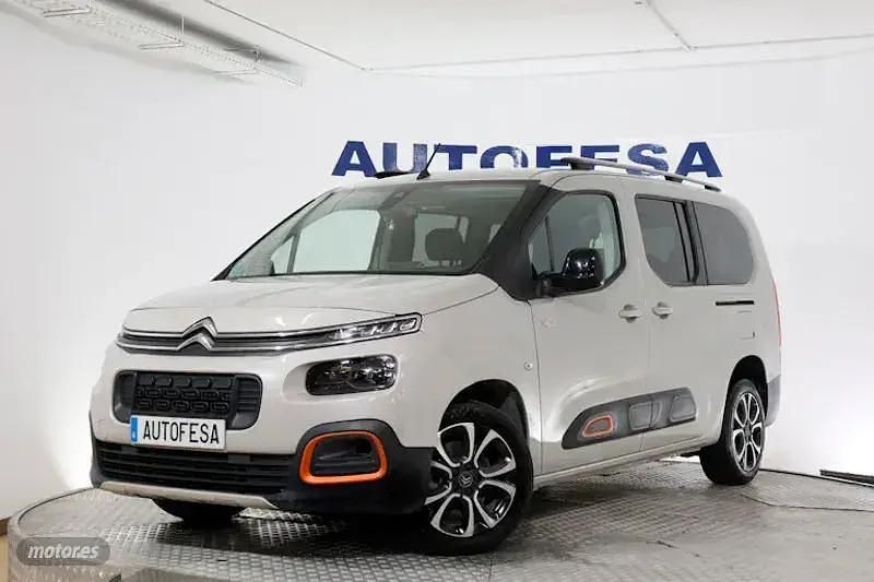 Plateado Usado 2021 Citroën Berlingo Shine Monovolumen | 19.450 € (Caro) - Imagen 1/4