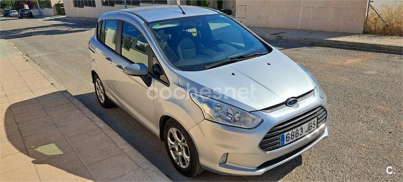Gris / plata Usado 2014 Ford B-MAX Trend Monovolumen | 6700 € (Super precio) - Imagen 1/2