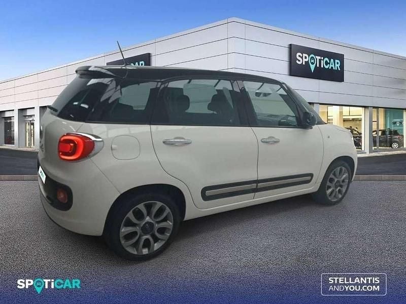 Usado Fiat 500L Lounge 95 CV (69 kW) 2016 Blanco Monovolumen