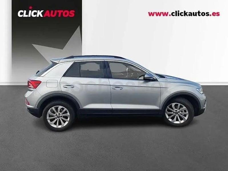 Usado VW T-Roc 115 CV (84 kW) 2025 Gris / plata SUV