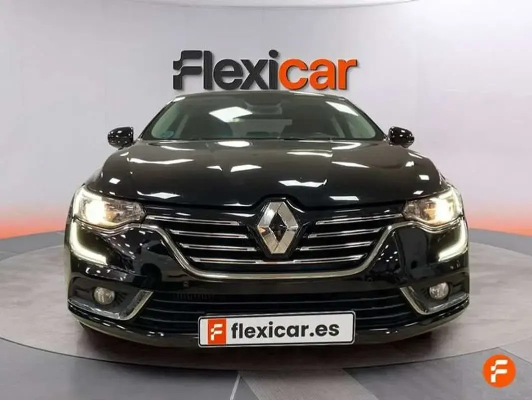 Usado Renault Talisman LIMITED 131 CV (96 kW) 2017 Negro Berlina