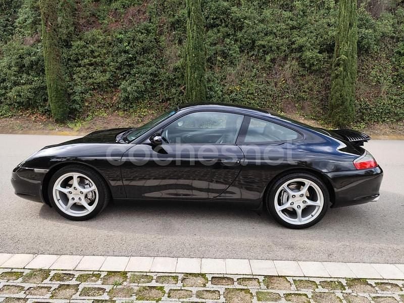Usado Porsche 911 Carrera 4 320 CV (235 kW) 2002 Negro Coupe