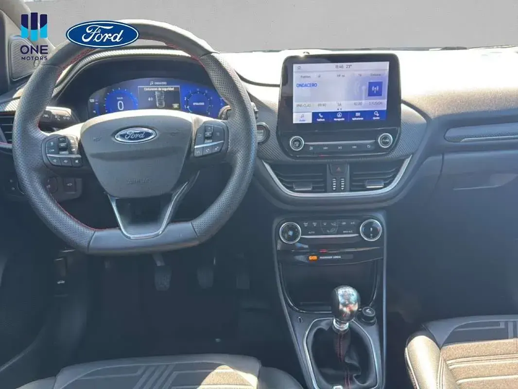 Usado Ford Puma Titanium 125 CV (91 kW) 2023 Plateado SUV