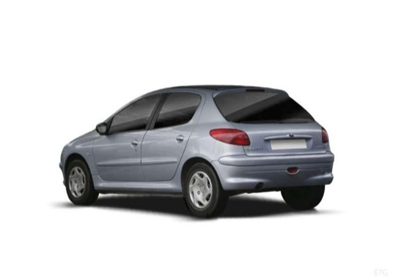 Usado Peugeot 206 69 CV (50 kW) 2005 Azul Utilitario