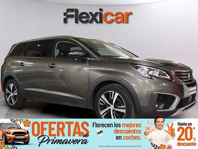 Usado Peugeot 5008 Allure 130 CV (95 kW) 2018 Verde Monovolumen
