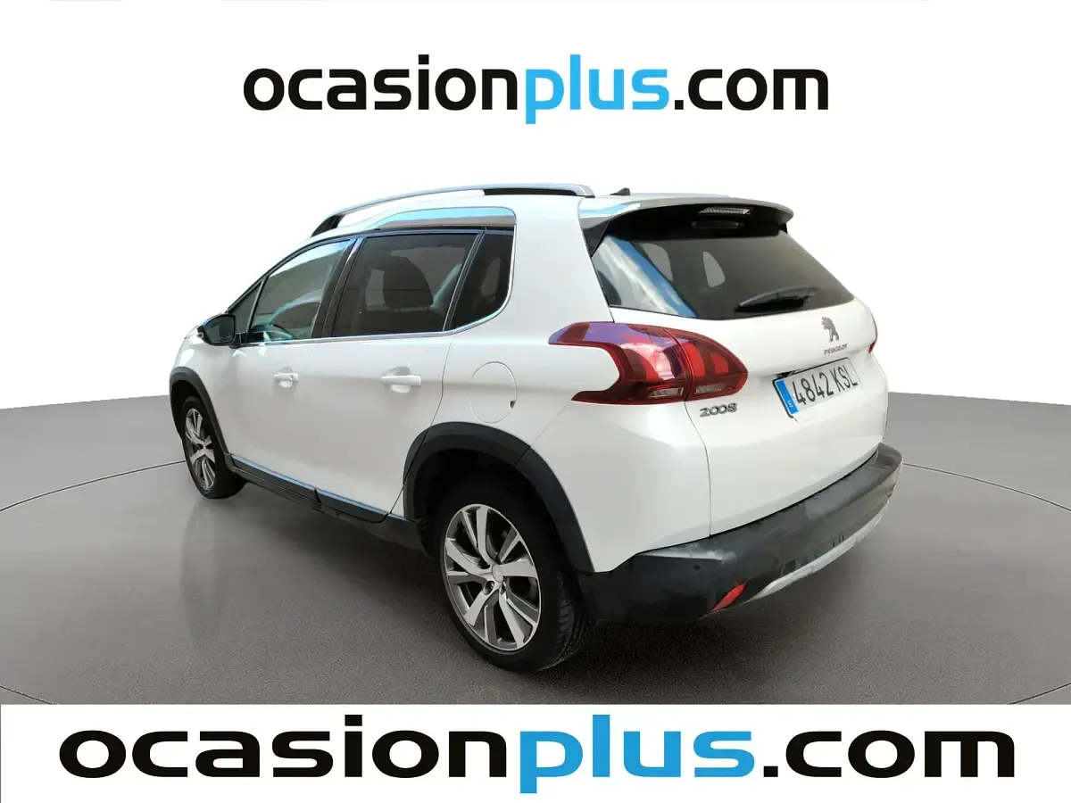 Używany Peugeot 2008 Allure 131 KM (96 kW) 2018 Biały SUV