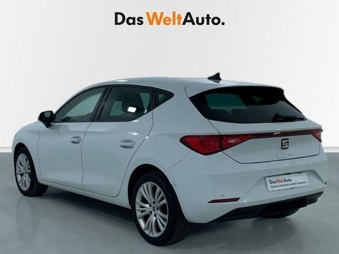 Blanco Usado 2024 Seat Leon Style Berlina | 22.605 € (Super precio) - Imagen 1/4