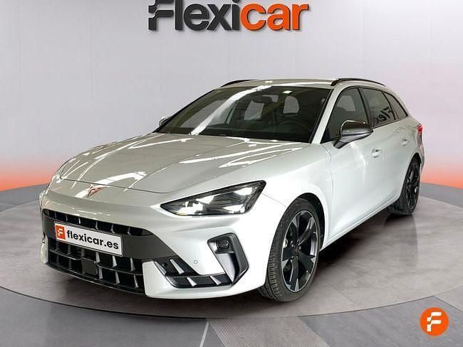 Usado Cupra Leon 150 CV (110 kW) 2025 Blanco
