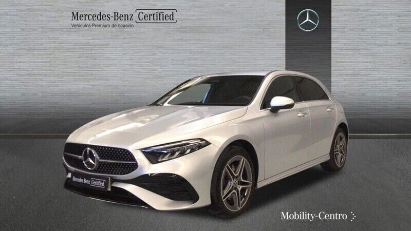 Iridiumsilver, metallic paint Usado 2024 Mercedes A250 AMG line Utilitario | 36.900 € (Precio justo) - Imagen 1/4