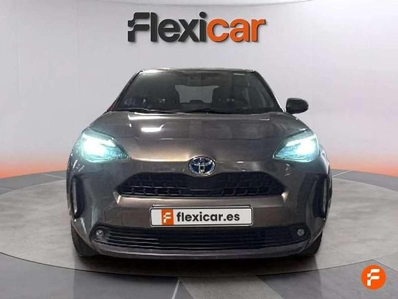 Usado Toyota Yaris Cross Active 116 CV (85 kW) 2024 Marrón SUV